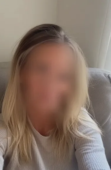 Anne, 36