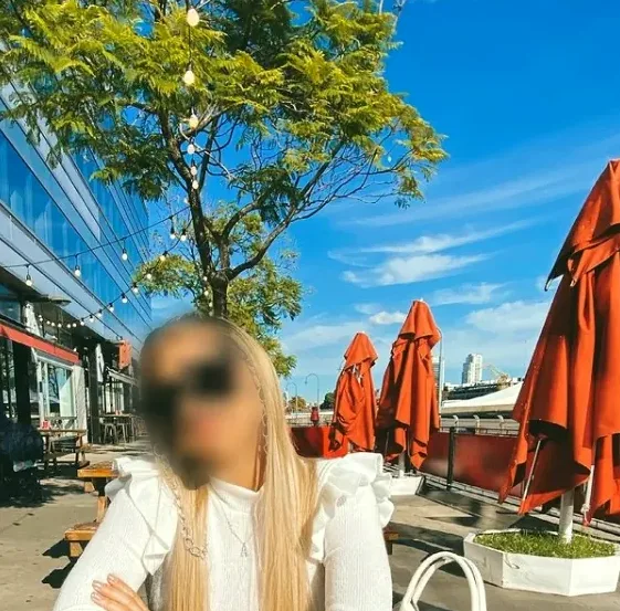 Cecilie, 29