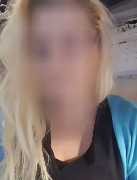 Emilia, 40