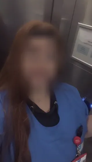 Isabella, 22