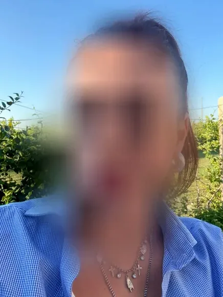 Jovana, 28