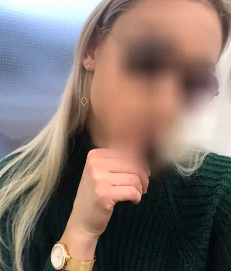 Lea, 24