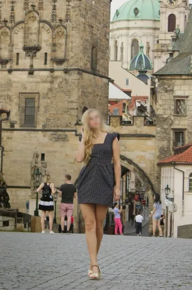 Sofie, 29